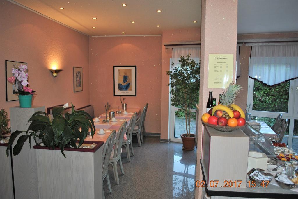 Hotel Garni Am Schaefersberg Niedernhausen Dış mekan fotoğraf