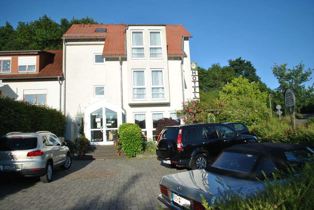 Hotel Garni Am Schaefersberg Niedernhausen Dış mekan fotoğraf